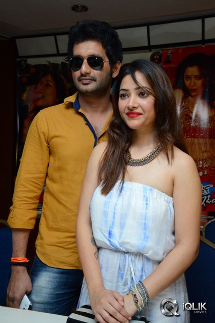 Intelligent-Idiots-Movie-Press-Meet